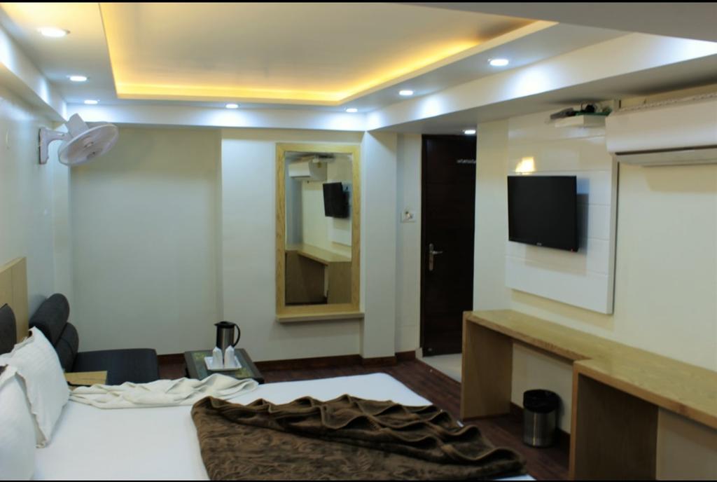 Hotel Le Mem Delhi  Ngoại thất bức ảnh