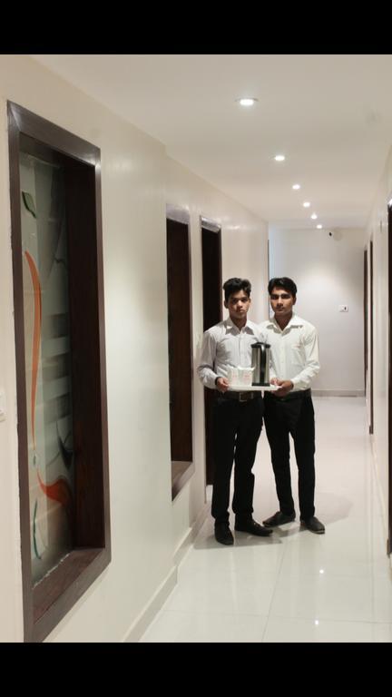 Hotel Le Mem Delhi  Ngoại thất bức ảnh