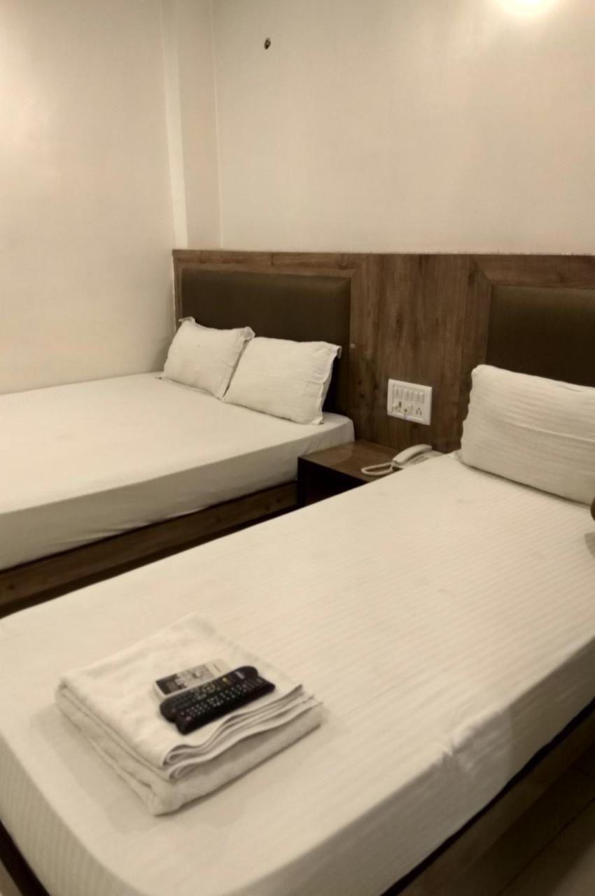 Hotel Le Mem Delhi  Ngoại thất bức ảnh