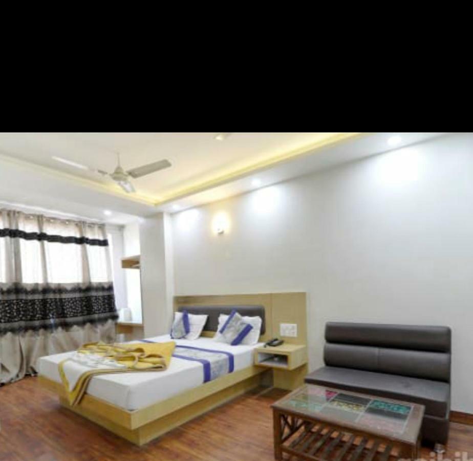 Hotel Le Mem Delhi  Ngoại thất bức ảnh