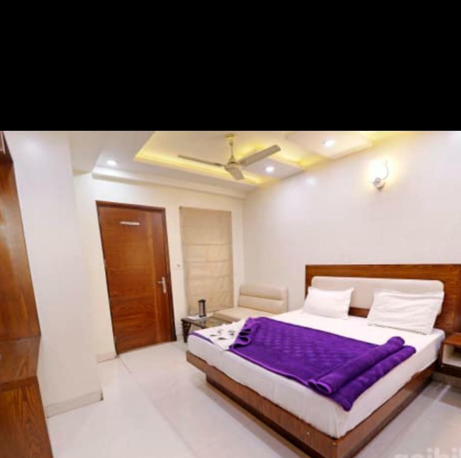 Hotel Le Mem Delhi  Ngoại thất bức ảnh